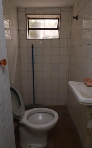 Casa para alugar com 200m², 2 quartos e 5 vagasBanheiro Salão 2