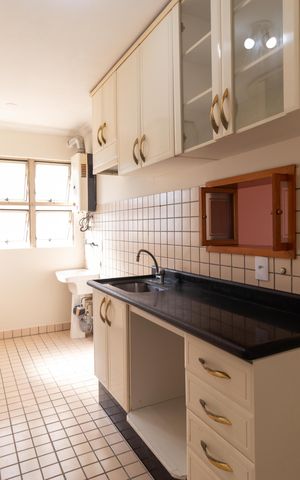 Apartamento à venda com 75m², 3 quartos e 1 vaga Apartamento à venda com 75m², 3 quartos e 1 vagaCozinha