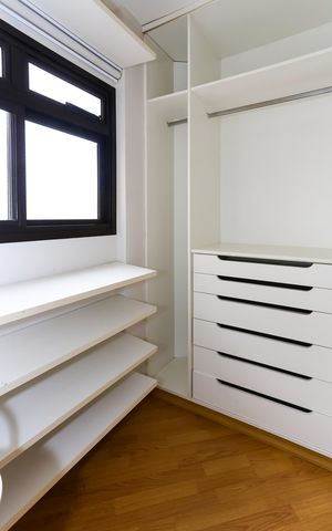 Apartamento para alugar com 83m², 3 quartos e 2 vagas Apartamento para alugar com 83m², 3 quartos e 2 vagasCloset da suíte