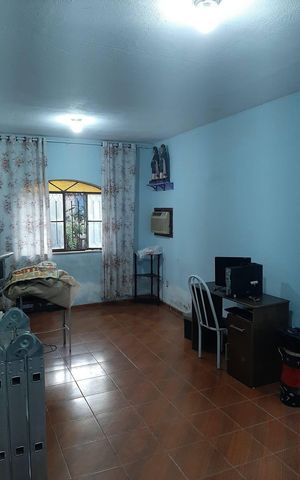Casa à venda com 360m², 3 quartos e 8 vagas Casa à venda com 360m², 3 quartos e 8 vagasQuarto 2