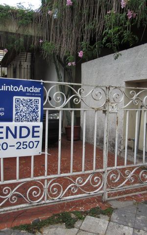 Casa à venda com 300m², 1 quarto e 3 vagasPlaca