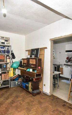Casa de condomínio à venda com 150m², 2 quartos e 3 vagasSala