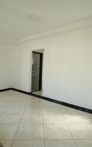 Casa para alugar com 193m², 3 quartos e 5 vagasSala