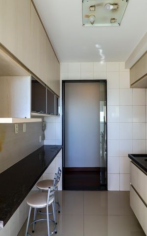 Apartamento para alugar com 105m², 3 quartos e 2 vagas Apartamento para alugar com 105m², 3 quartos e 2 vagasCozinha