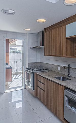 Apartamento para alugar com 256m², 2 quartos e 4 vagas Apartamento para alugar com 256m², 2 quartos e 4 vagasCozinha