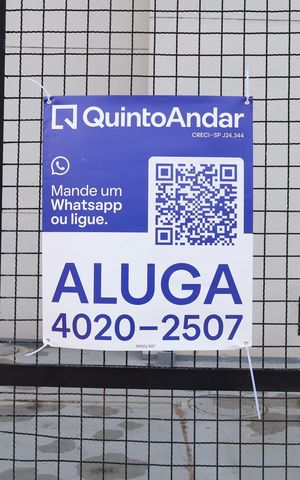 Apartamento para alugar com 27m², 1 quarto e sem vagaPlaca grande instalada na fachada do condomínio no dia 12.06.2026 - Código da placa: IMWU-687