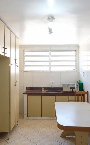 Casa à venda com 259m², 2 quartos e 3 vagasCopa