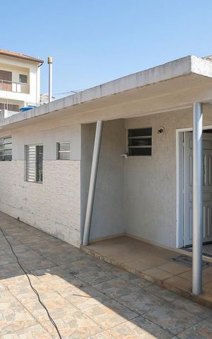 Casa à venda com 259m², 2 quartos e 3 vagasQuintal