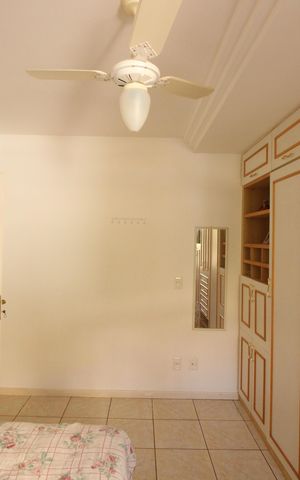 Casa à venda com 268m², 4 quartos e 4 vagasQuarto 2
