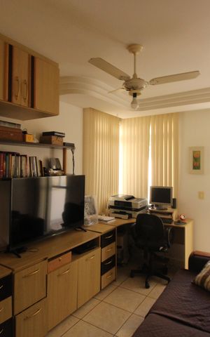 Casa à venda com 268m², 4 quartos e 4 vagasQuarto 1
