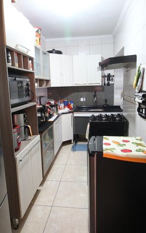 Casa à venda com 45m², 2 quartos e sem vagaCozinha e Área de Serviço