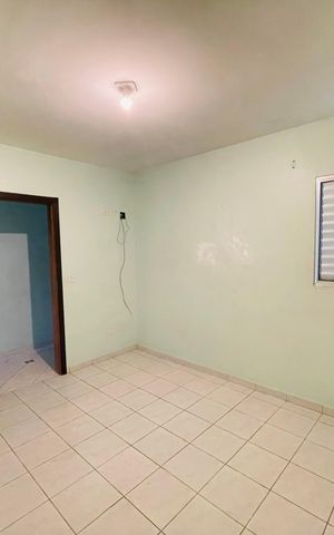 Casa à venda com 172m², 4 quartos e 2 vagas Casa à venda com 172m², 4 quartos e 2 vagasQuarto 1