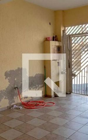 Casa à venda com 172m², 4 quartos e 2 vagas Casa à venda com 172m², 4 quartos e 2 vagasGaragem