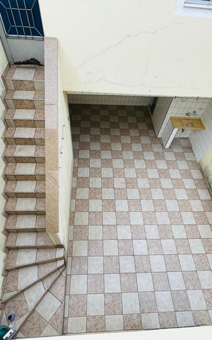 Casa à venda com 172m², 4 quartos e 2 vagas Casa à venda com 172m², 4 quartos e 2 vagasQuintal