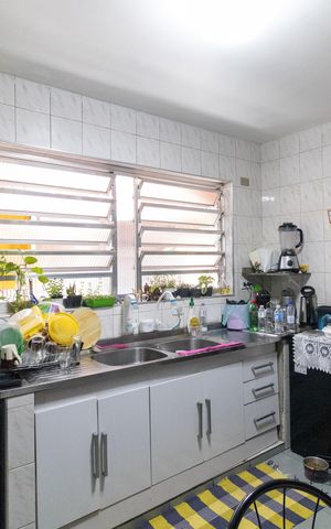 Casa para alugar com 70m², 4 quartos e 1 vaga Casa para alugar com 70m², 4 quartos e 1 vagaSala e Cozinha