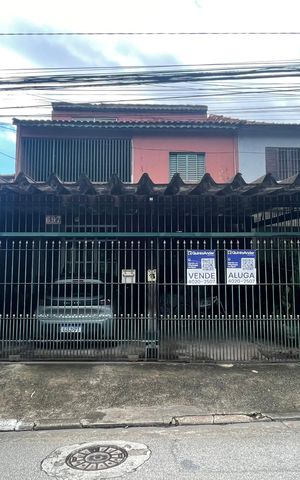 Casa para alugar com 70m², 4 quartos e 1 vaga Casa para alugar com 70m², 4 quartos e 1 vagaFachada+Placa