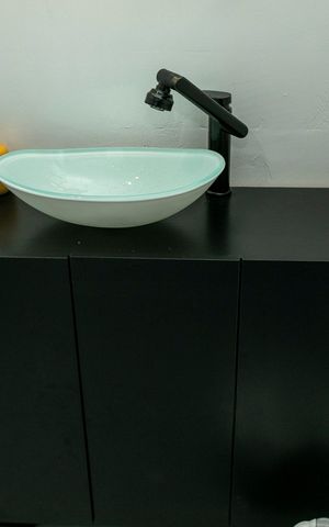 Apartamento à venda com 84m², 2 quartos e 1 vaga Apartamento à venda com 84m², 2 quartos e 1 vagaBanheiro social