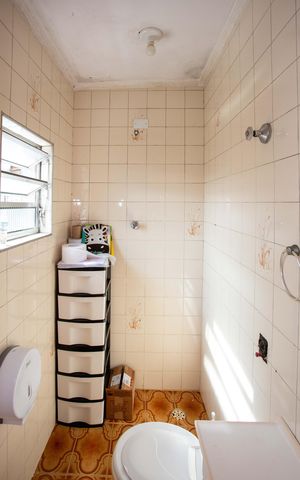 Casa à venda com 147m², 5 quartos e 3 vagasBanheiro 3