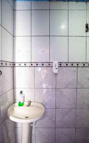 Casa à venda com 147m², 5 quartos e 3 vagasBanheiro