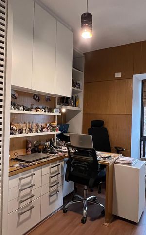 Apartamento à venda com 237m², 4 quartos e 5 vagasSuíte 2
