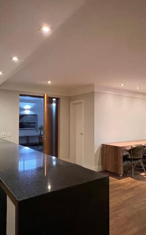 Apartamento à venda com 237m², 4 quartos e 5 vagasÁrea comum - Salão de festas