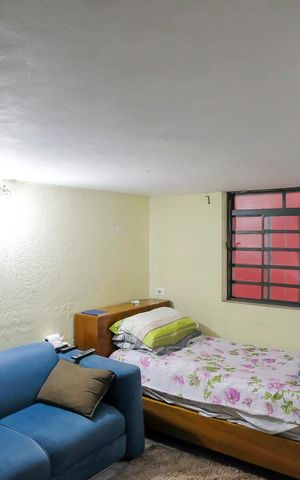 Casa à venda com 304m², 3 quartos e 4 vagasEdícula