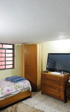 Casa à venda com 304m², 3 quartos e 4 vagasEdícula