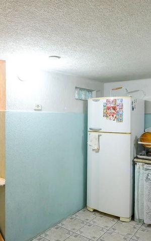 Casa à venda com 304m², 3 quartos e 4 vagasEdícula