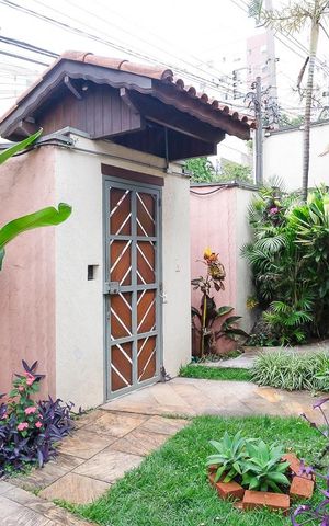 Casa à venda com 304m², 3 quartos e 4 vagasVaranda