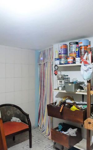 Casa à venda com 304m², 3 quartos e 4 vagasEdícula