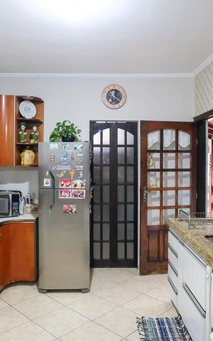 Casa à venda com 304m², 3 quartos e 4 vagasCozinha