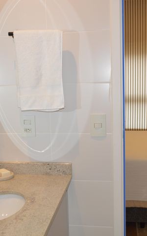 Apartamento à venda com 105m², 2 quartos e 2 vagasBanheiro da Suíte 1