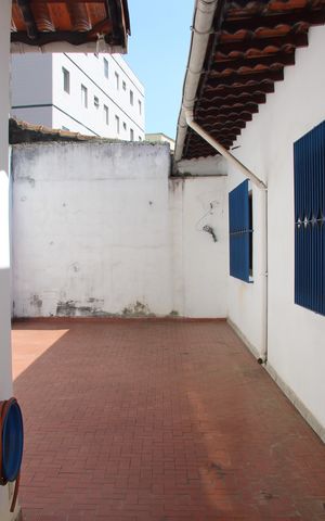 Casa à venda com 252m², 3 quartos e 3 vagasQuintal
