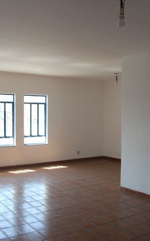 Casa à venda com 252m², 3 quartos e 3 vagasSala 