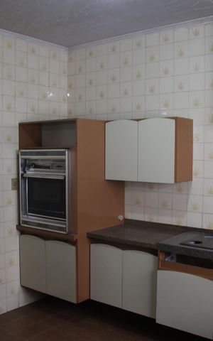 Casa à venda com 252m², 3 quartos e 3 vagasCozinha 