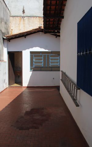 Casa à venda com 252m², 3 quartos e 3 vagasQuintal