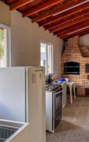 Apartamento para alugar com 52m², 2 quartos e 1 vaga Apartamento para alugar com 52m², 2 quartos e 1 vagaÁrea comum - Churrasqueira