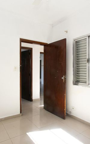 Casa à venda com 270m², 3 quartos e 1 vaga Casa à venda com 270m², 3 quartos e 1 vagaQuarto 2