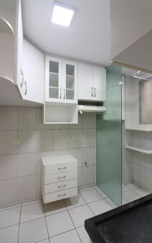 Apartamento à venda com 52m², 2 quartos e 1 vagaCozinha 