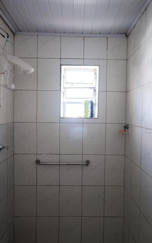 Casa à venda com 400m², 4 quartos e 2 vagasCasa 2 - Banheiro social
