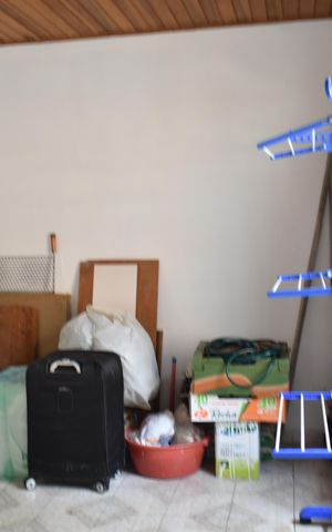 Casa à venda com 180m², 4 quartos e 2 vagasQuarto de Serviço