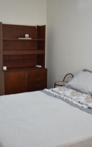 Casa à venda com 180m², 4 quartos e 2 vagasSuíte