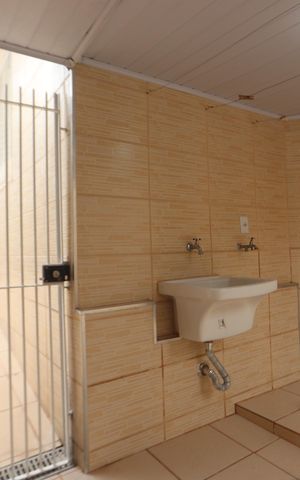 Casa para alugar com 55m², 1 quarto e 1 vagaÁrea de Serviço