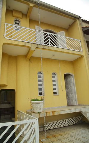 Casa à venda com 225m², 4 quartos e 2 vagasVaranda da Sala