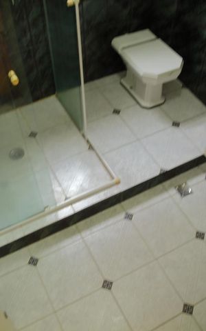 Casa à venda com 225m², 4 quartos e 2 vagasBanheiro Social