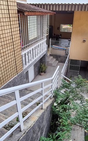 Casa à venda com 420m², 4 quartos e 1 vagaVista do Quintal 