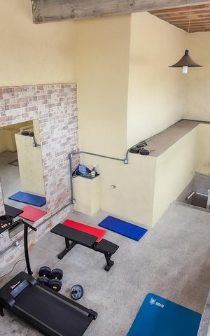 Casa à venda com 420m², 4 quartos e 1 vagaVista para a academia 