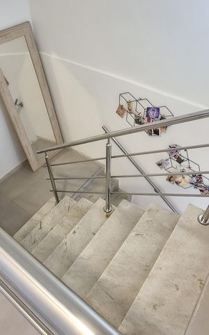 Casa à venda com 420m², 4 quartos e 1 vagaÁrea comum / 2° Andar 
