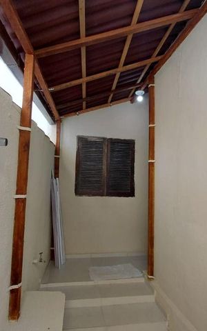 Casa à venda com 80m², 2 quartos e sem vaga