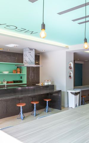 Studio para alugar com 40m², 1 quarto e sem vaga Studio para alugar com 40m², 1 quarto e sem vagaÁrea comum - Salão de festas